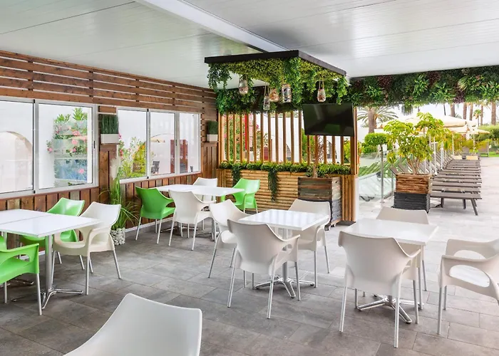 Hotel Sol Barbacan 4*