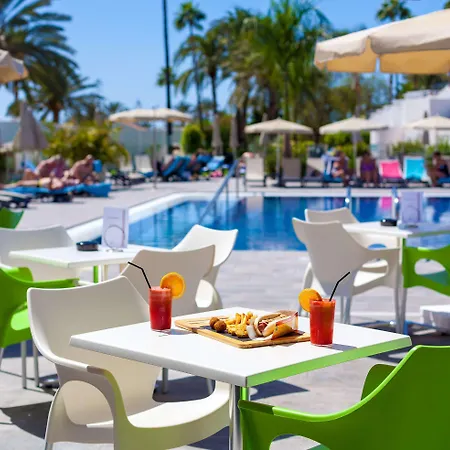 Sol Barbacan Apartahotel 4*
