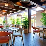 酒店 Sol By Melia Barbacan