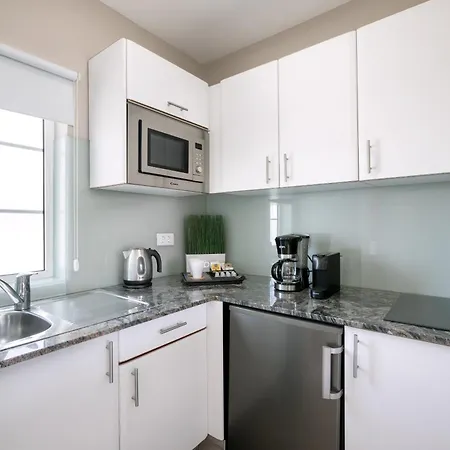 Sol Barbacan Appart hôtel 4*