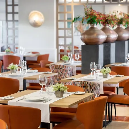 酒店 Sol By Melia Barbacan