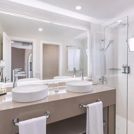Sol By Melia Barbacan Hotel 4*