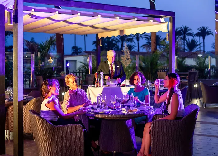 Готель Sol Barbacan 4*