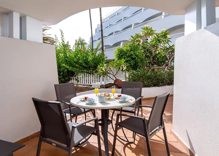 Sol Barbacan Готель 4*