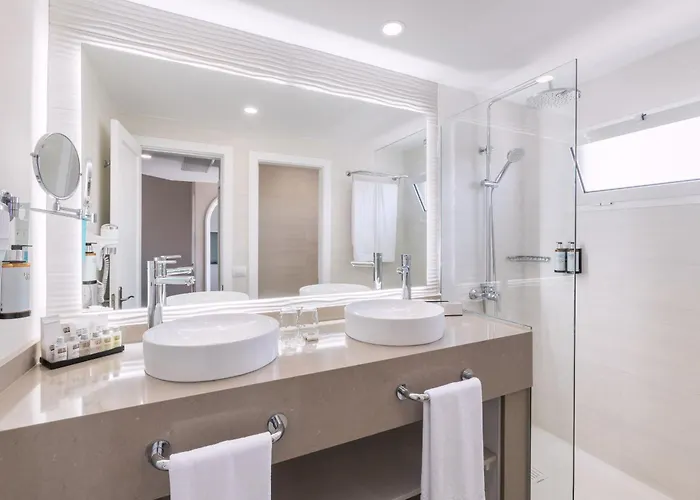 Ξενοδοχείο Sol Barbacan 4*