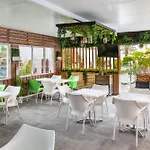 Sol By Melia Barbacan 4*