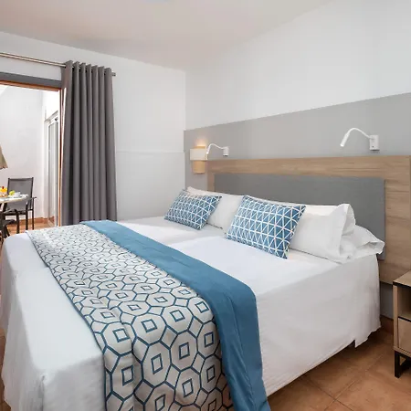 Sol Barbacan Playa del Inglés