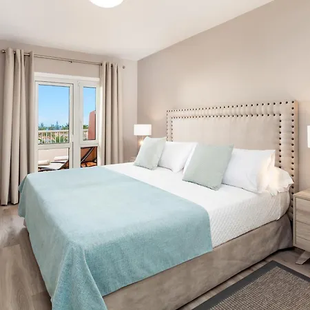 Sol Barbacan 4*